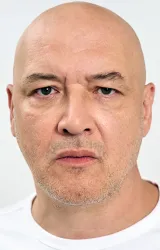 Максим Суханов